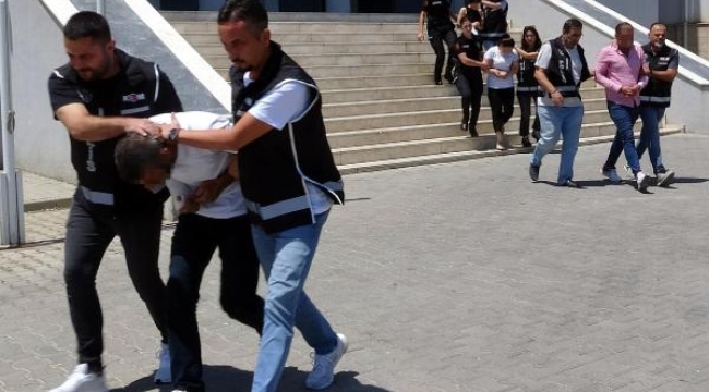 Faizle para verdiler, kaçırıp zorla senet imzalattılar