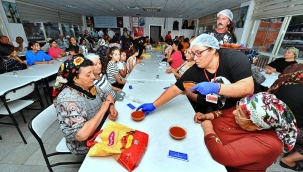 İzmir Büyükşehir Belediyesi'nden Muharrem ayı dayanışması