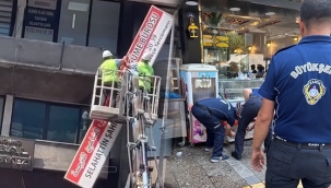İzmir'de Arapça tabelalar sökülmeye başlandı