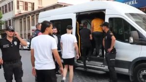 İzmir'de 170 kaçak göçmen yakalandı