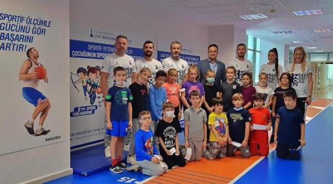 İzmir'in yeni spor uygulaması 'Sporİzmir' kullanıma sunuldu