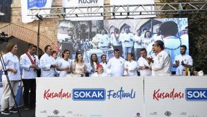 Kuşadası Sokak Festivali'nde yemek ve tadım atölyelerine yoğun ilgi