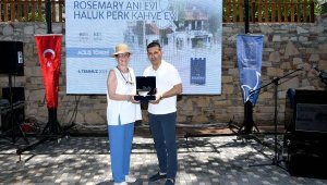 Kuşadası turistik iki yeni rotaya kavuştu: Anı evi, kahve evi