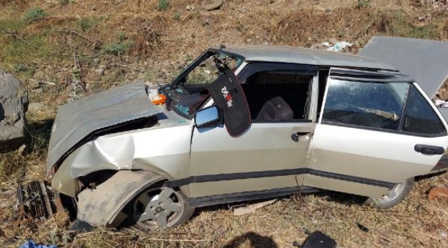 Otomobil şarampole uçtu: 4 kişi yaralandı