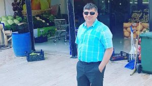 Otomobil TIR'a arkadan çarptı: 1 ölü, 1 yaralı