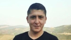 Refüje çarpan motosikletin kasksız sürücü öldü, arkasındaki arkadaşı yaralandı