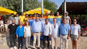 Seferihisar'da plajlar 'mavi bayrak'la donatıldı