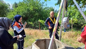 Su kuyularında kayıp ekonomiste ait iz arandı