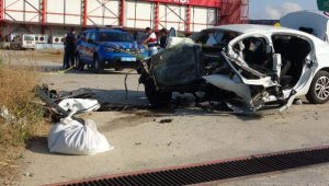 Sürücü öldü, araçtan torbalarla uyuşturucu çıktı