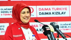 Türk Kızılayı'nın 155 yıllık tarihinde bir ilk: Bir kadın başkan seçildi