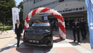 Türkiye'nin yerli otomobili Togg, üniversitenin makam aracı oldu