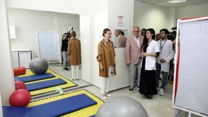 Türkiye'nin ilk obezite polikliniğini açtı