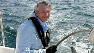 Yarışta kalp krizi geçiren kaptan öldü