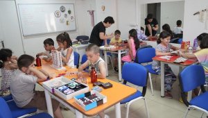 Yunusemre Belediyesi'nden akıl oyunları kursu