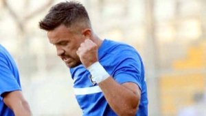 Altay'da Özgür'e tam not