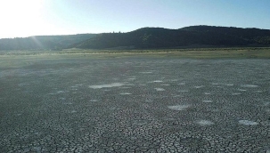 Baraj kurudu! Tek damla su yok