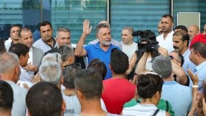 Bayraklı'da en düşük maaş 22 bin oldu