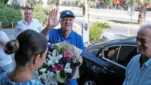 Belediye Başkanı Engin görevine döndü