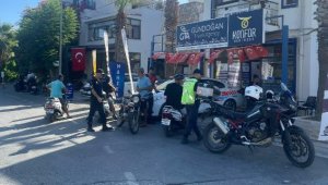 Bodrum'da motosiklet sürücülerine denetim