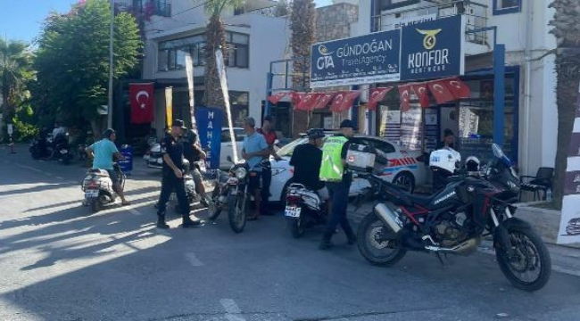 Bodrum'da motosiklet sürücülerine denetim