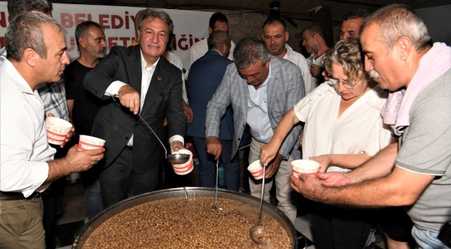 Bornova Büyükpark'ta semah gösterileriyle aşure etkminliği