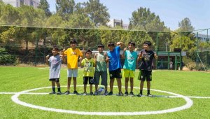 Bornova'da yapılan Meriç Yaşayan Parkı açılışa hazırlanıyor