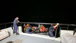 Çanakkale açıklarında 36 kaçak göçmen kurtarıldı