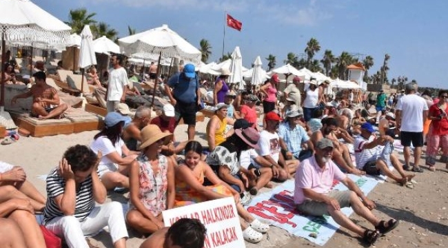 Çeşme'de 'Havlu' eylemi! Beach terörü var