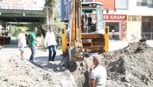 Edremit'te yollar yenileniyor