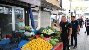 Edremit'te zabıtadan pazar denetimi