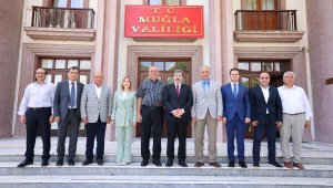 Eski milletvekilinden eğitime destek