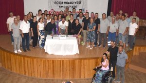 Foça Belediyesi, kadrolu işçilerinin ücretlerine ek zam yaptı