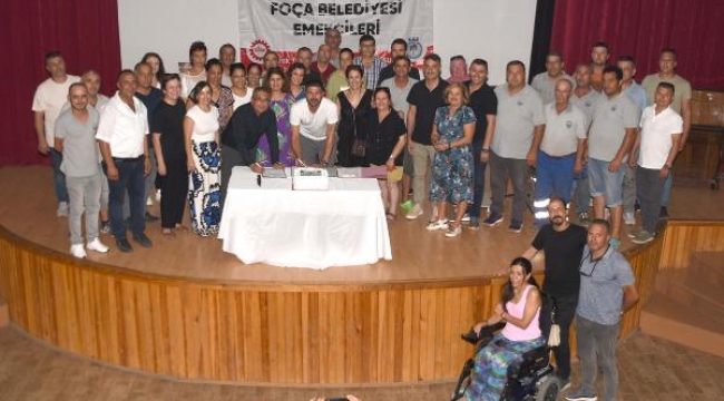 Foça Belediyesi, kadrolu işçilerinin ücretlerine ek zam yaptı