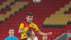 Göztepe Emir'den vazgeçti, hedef orta saha