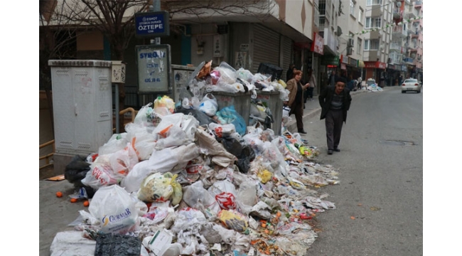 İzmir çöp şehir mi oluyor? Gözler Vali Elban'a çevrildi