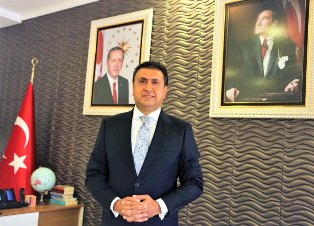 İzmir'in Milli Eğitim Müdürü İstanbul'a atandı