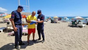 İzmir plajlarında Sahil Güvenlik uyarıları