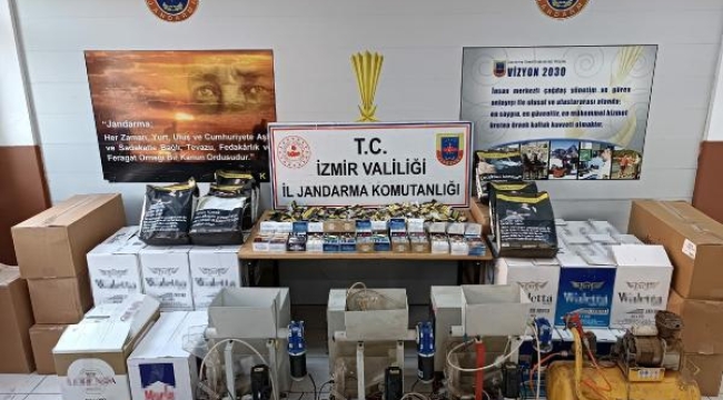 İzmir'de kaçak sigara operasyonu: 2 tutuklama