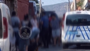 Karşıyaka'da dehşet! Satırla saldırdı