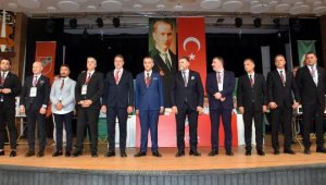 Karşıyaka'da sürpriz! Azat Yeşil dönemi