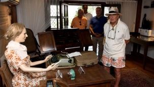 Kuşadası'nda açılan kültürel ve tarihi mekanlara 'Koç' övgüsü