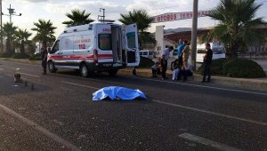 Manisa'da otomobilin çarptığı kadın öldü