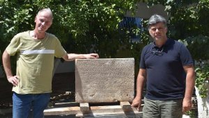 Metropolis'in tarihine ışık tutan 2 bin yıllık yazıt bulundu