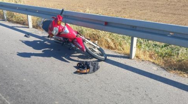 Motosiklet bariyere çarptı: 1 ölü, 1 yaralı