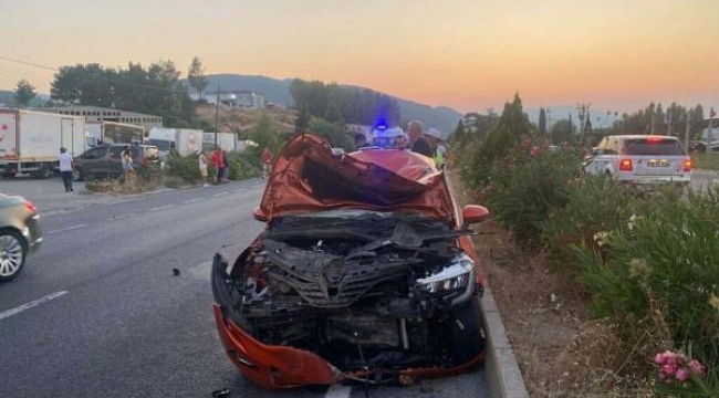 Muğla'da motosikletteki 2 kişi öldü, 2 yaralı var