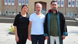 Öğretmen 30 yaş küçük öğrencisiyle evlendi