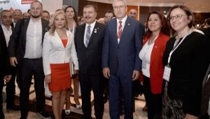 Rektör Budak, Türkiye- Özbekistan Sağlık İş Forumu ve Fuarına katıldı