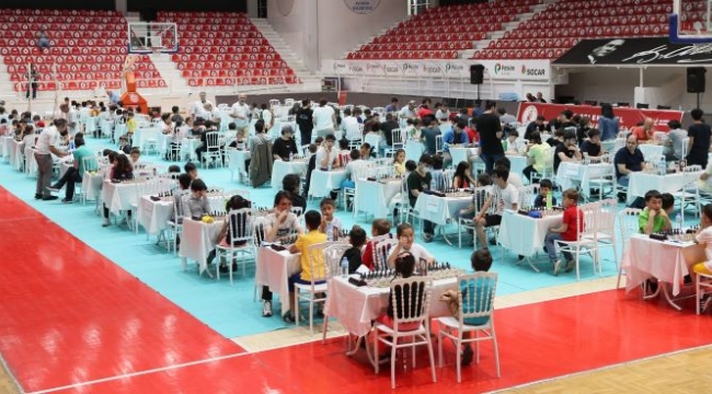 Satrançseverler, Aliağa Kyme Satranç Turnuvası'nda buluşuyor