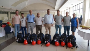 Seferihisar Belediyesi arama kurtarma ekibin eğitimde