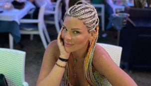 Ünlü oyuncu üstsüz denize girdi